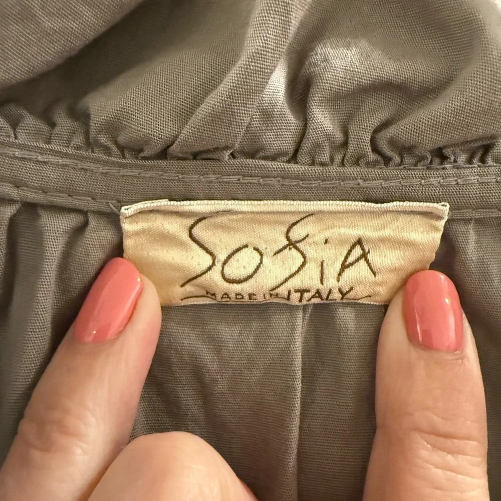 SOFIA COLLECTIONS madrid dress short sleeve mini in taupe one size fits most - Picture 6 of 8